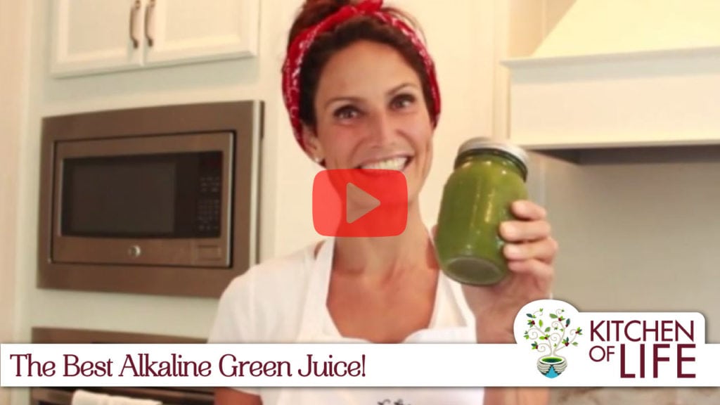 The best alkaline green juice with Laura Bushey or kitchenoflife.com